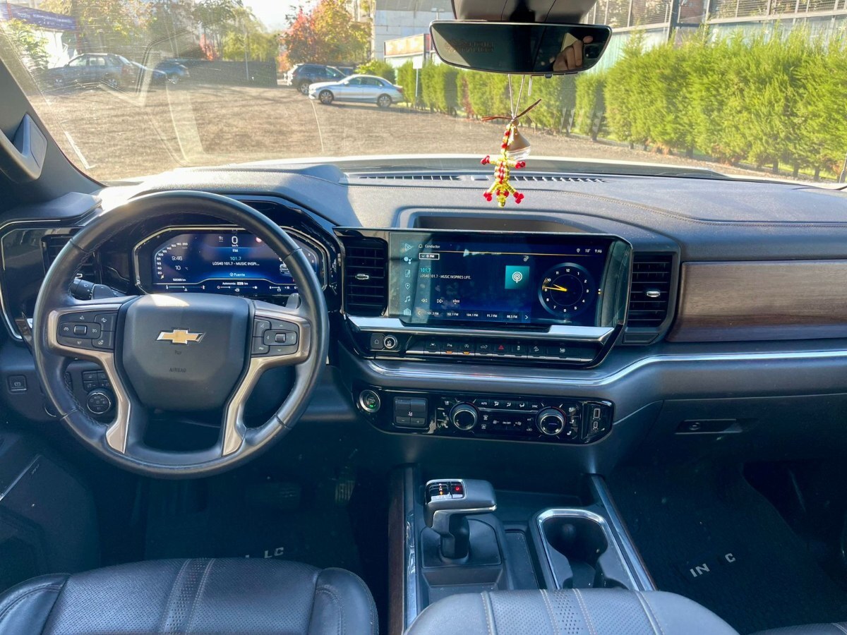 Vehicle media 19