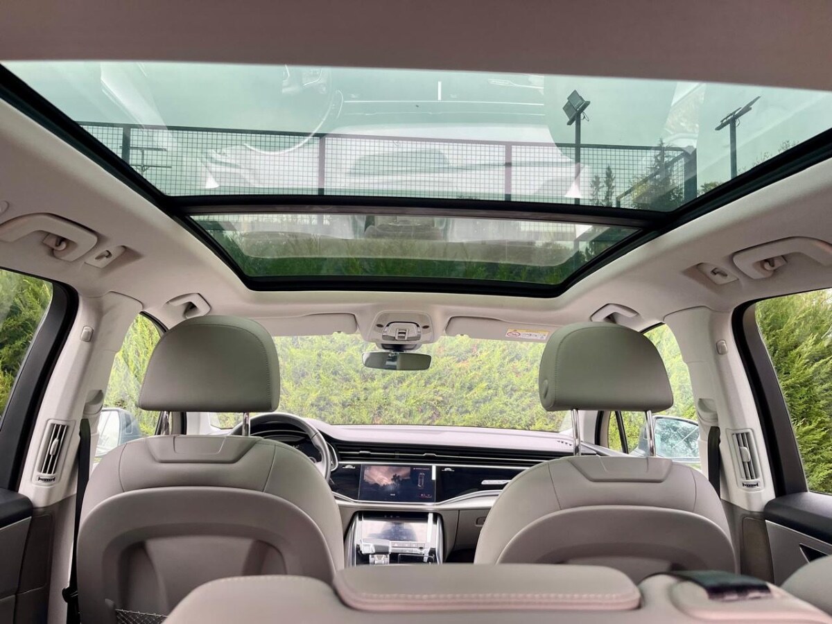 Vehicle media 17