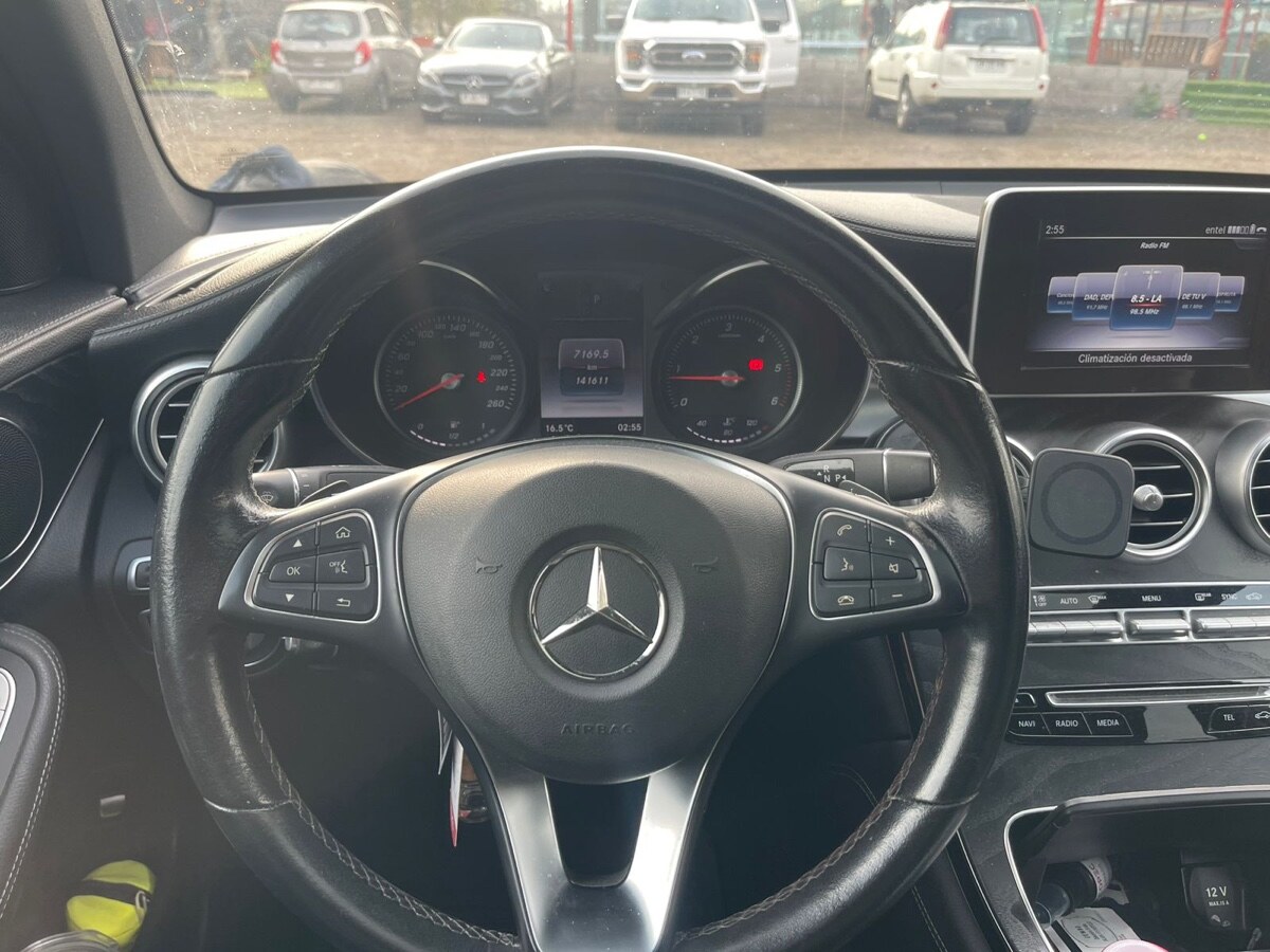 Vehicle media 11
