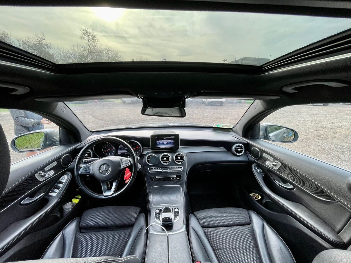 Vehicle media 19