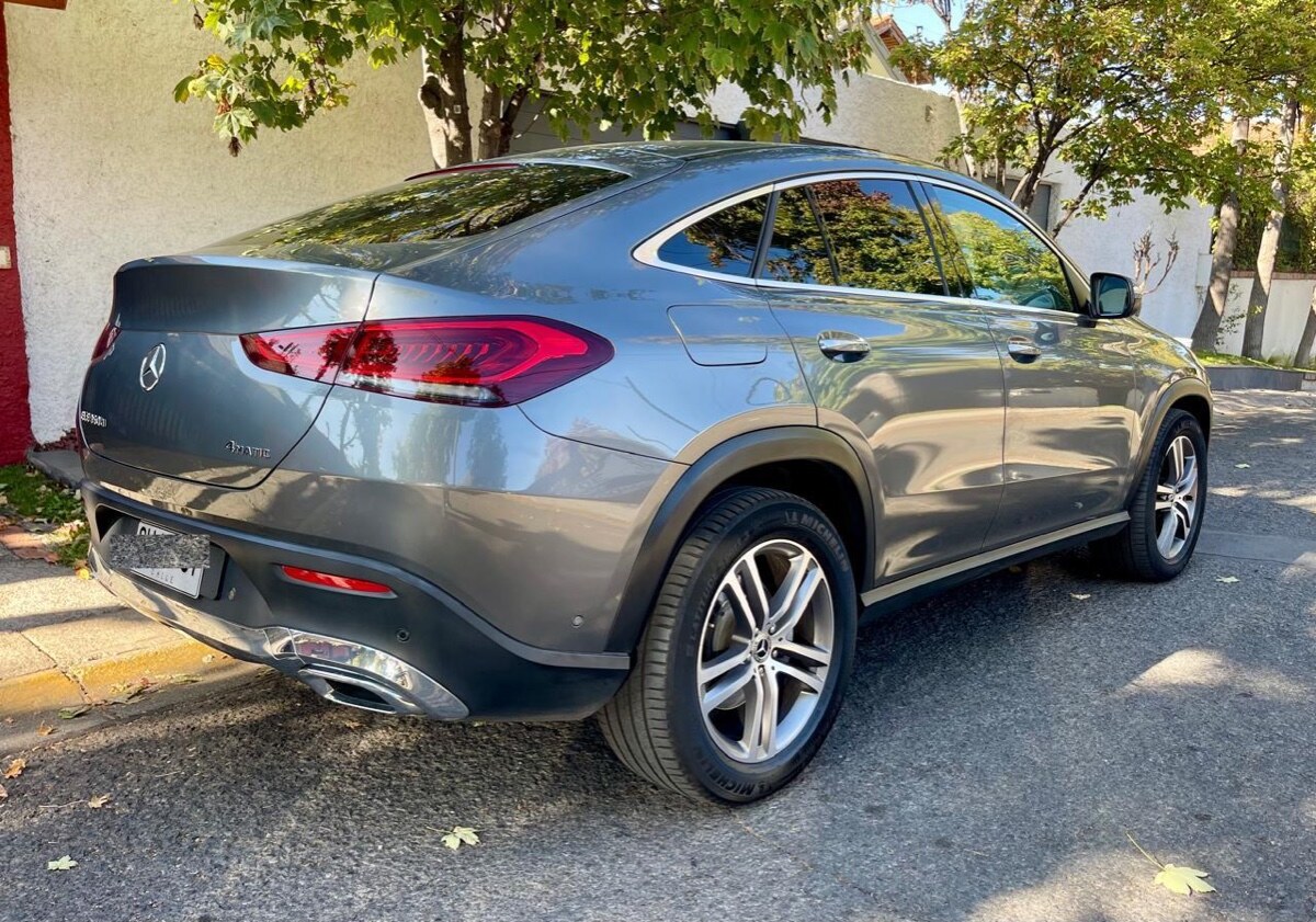 Vehicle media 5