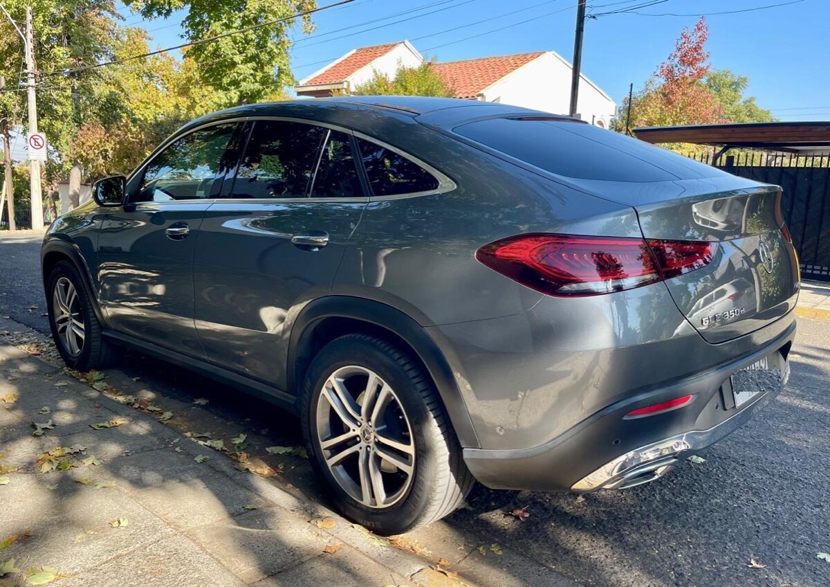Vehicle media 6