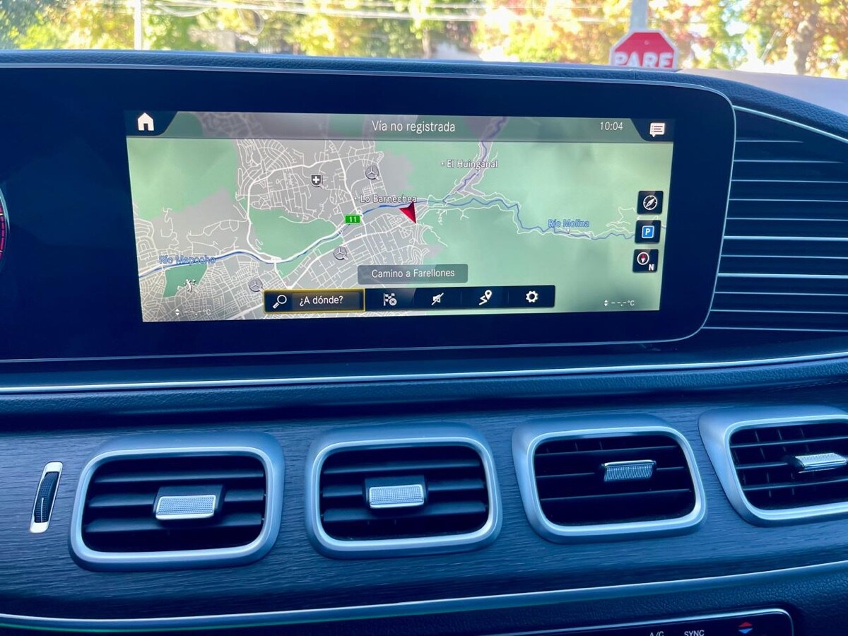 Vehicle media 7