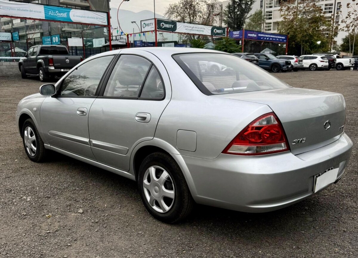 Vehicle media 5