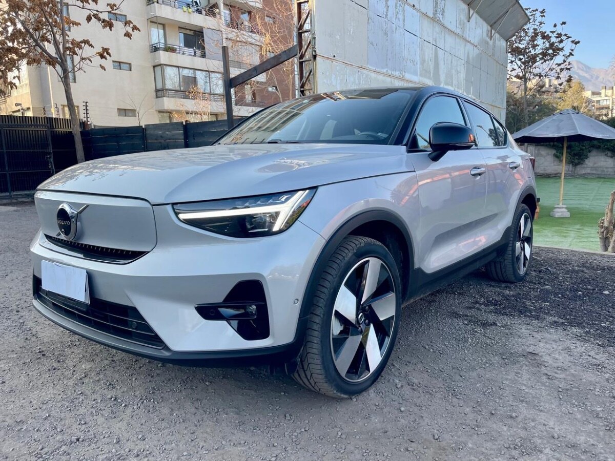 Vehicle media 3