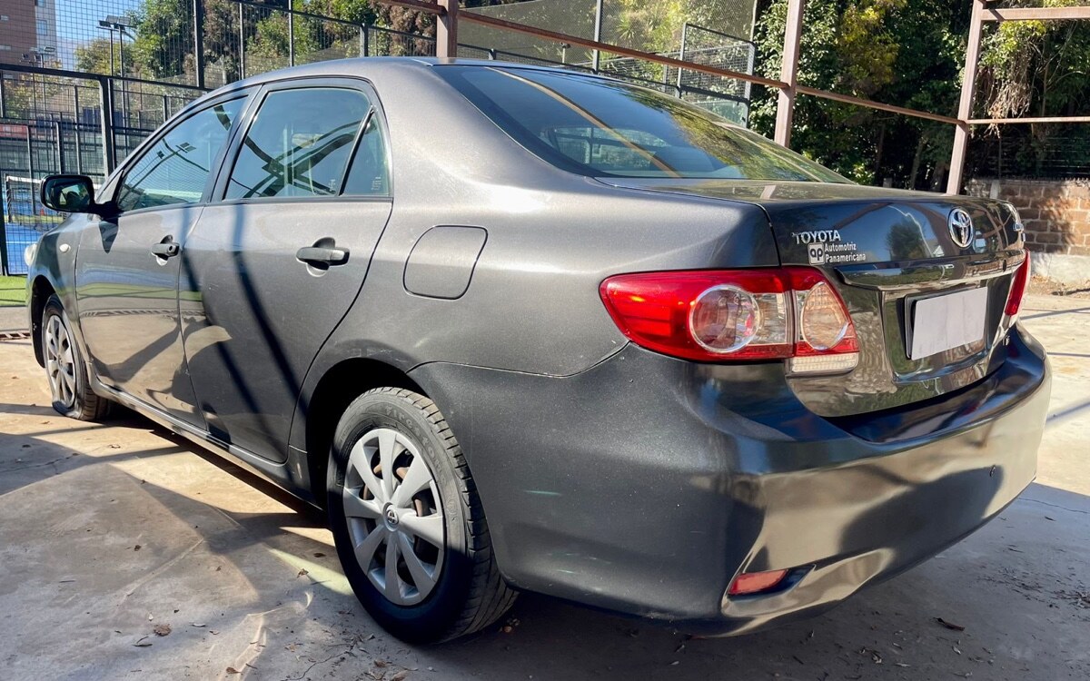 Vehicle media 6