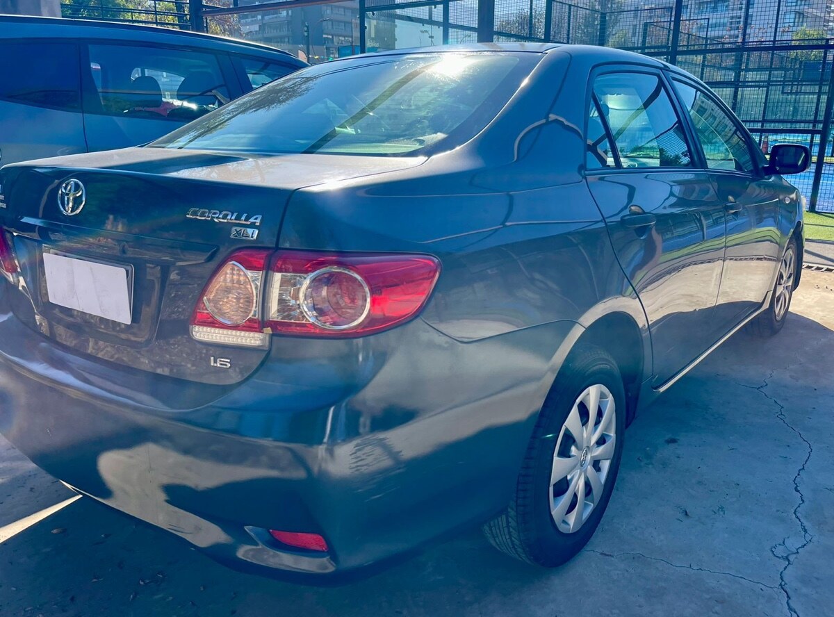 Vehicle media 7