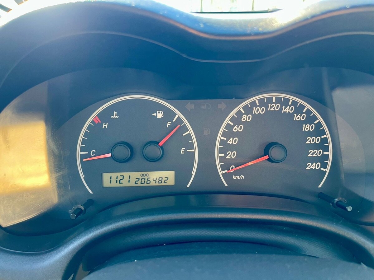 Vehicle media 9
