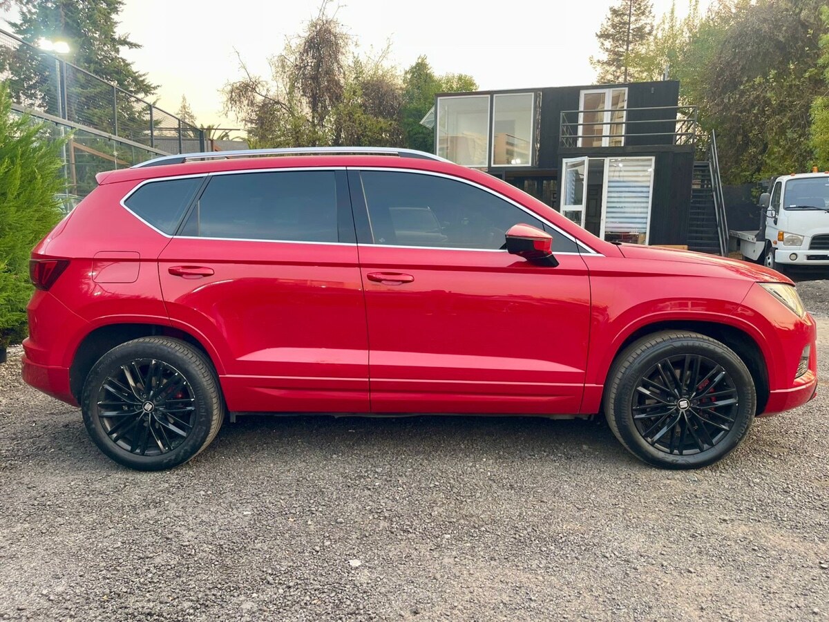Vehicle media 7