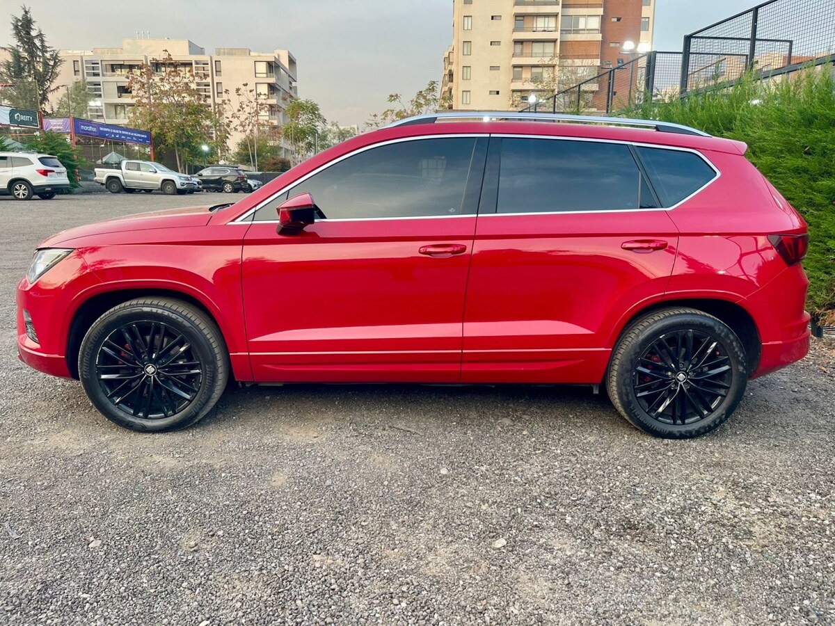 Vehicle media 8