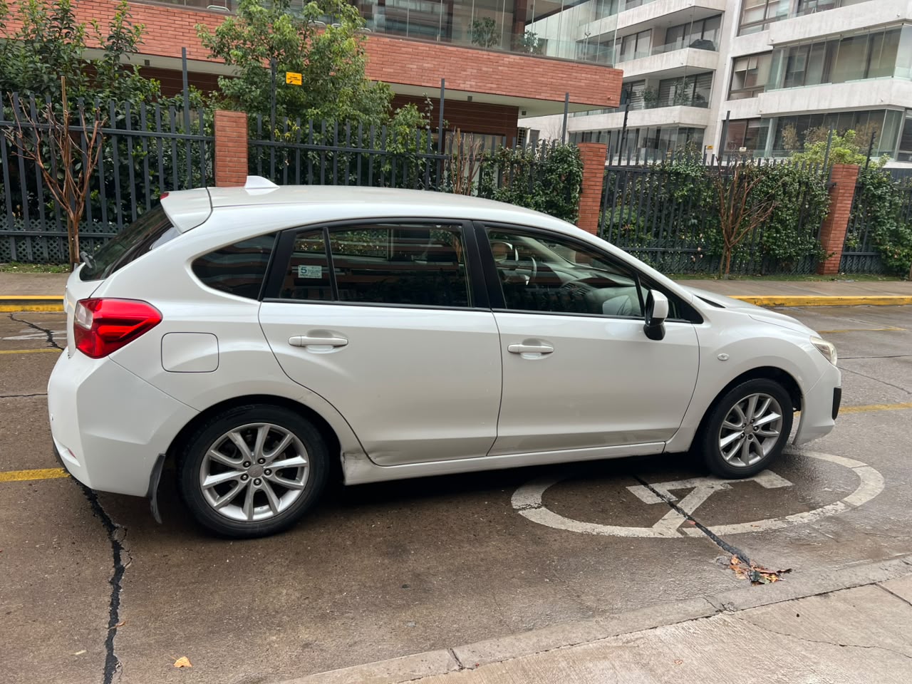 Vehicle media 8