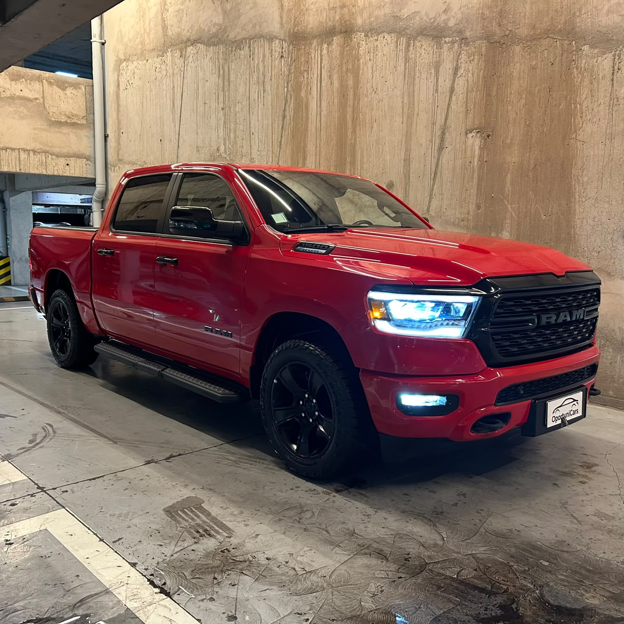 Vehicle media 7