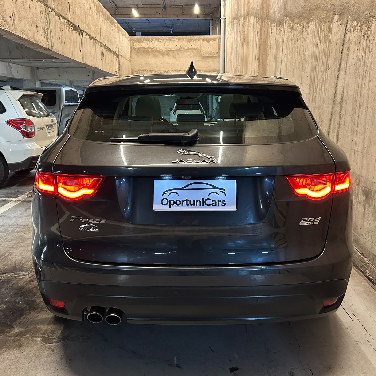 Vehicle media 4