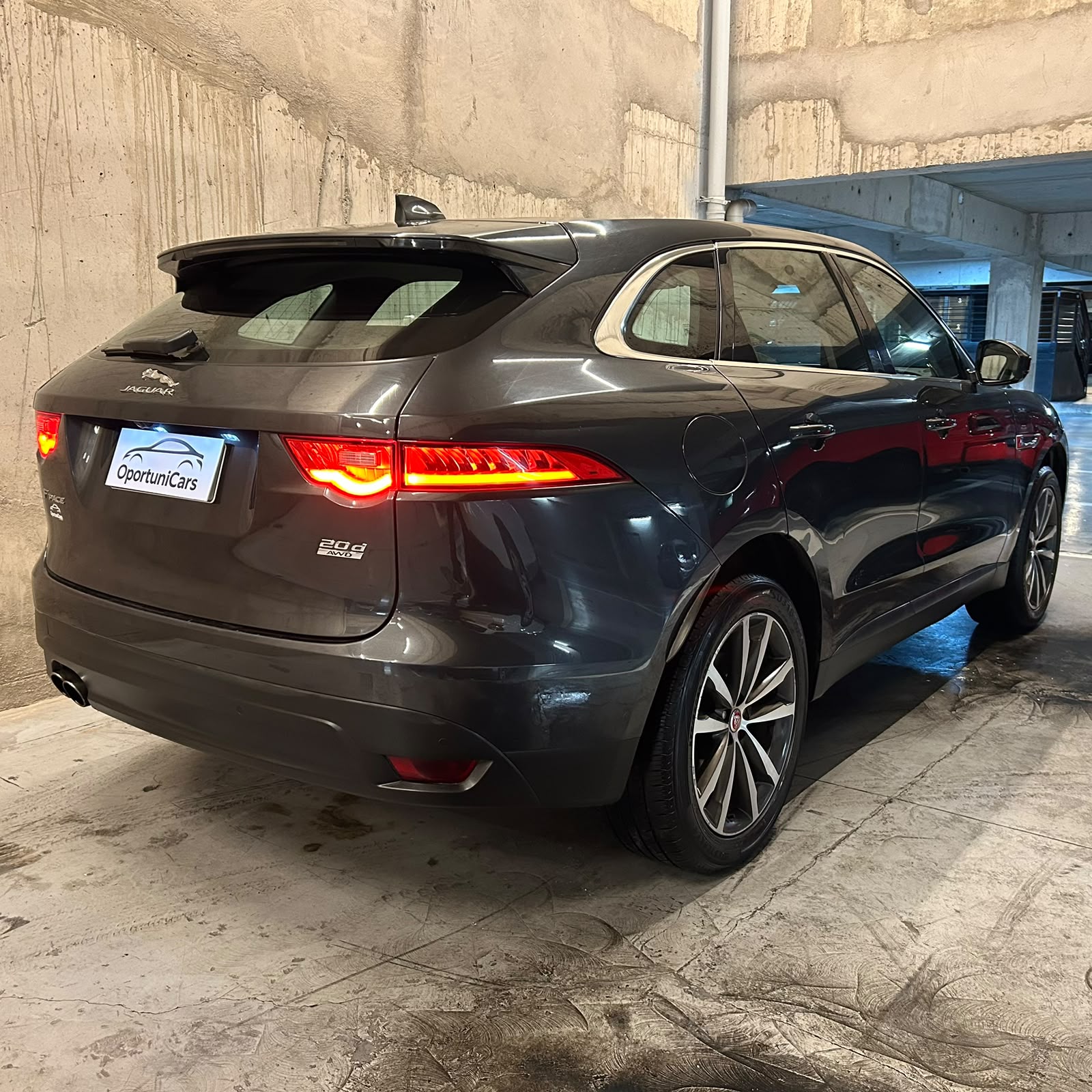 Vehicle media 5