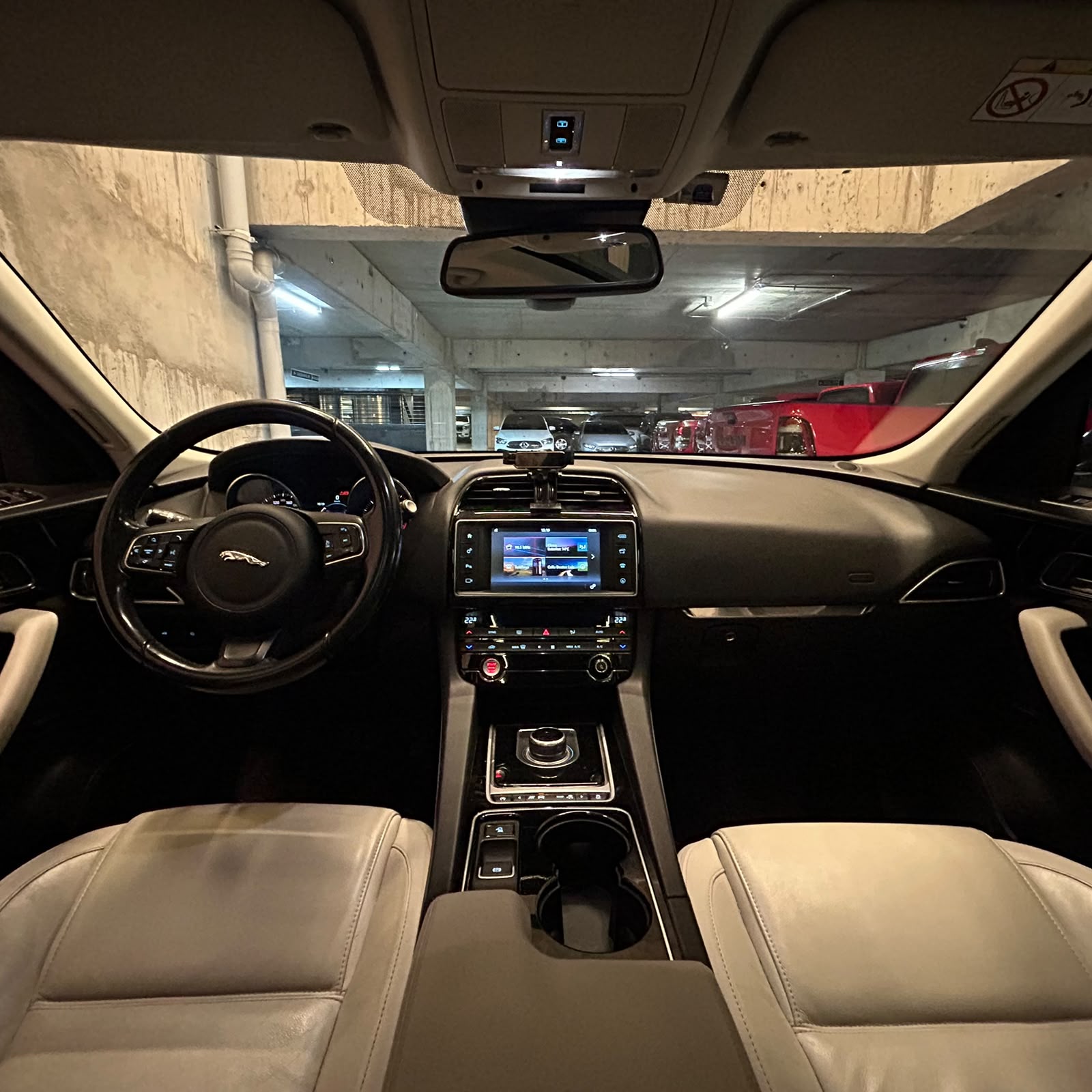 Vehicle media 9