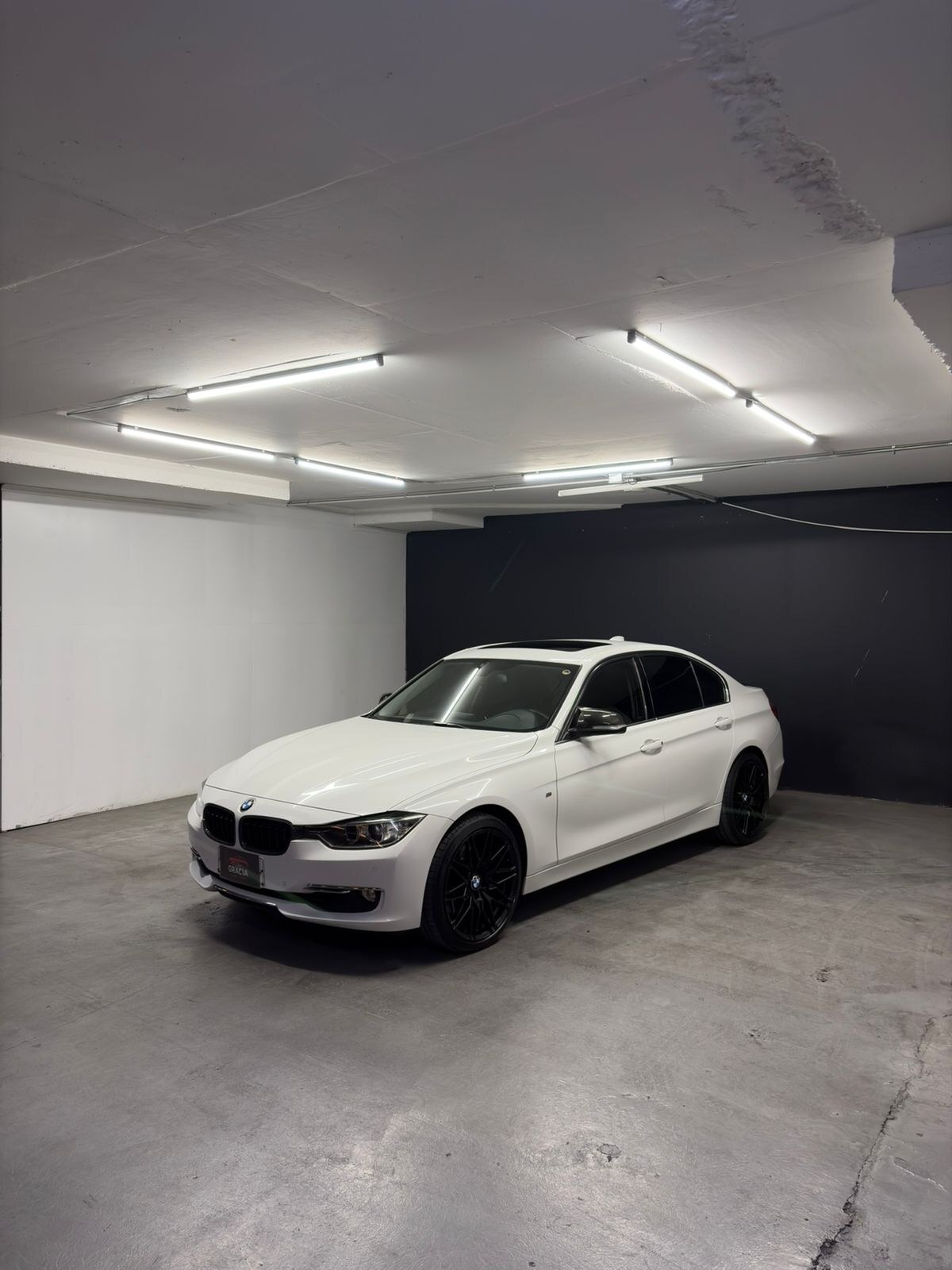 BMW 335 undefined