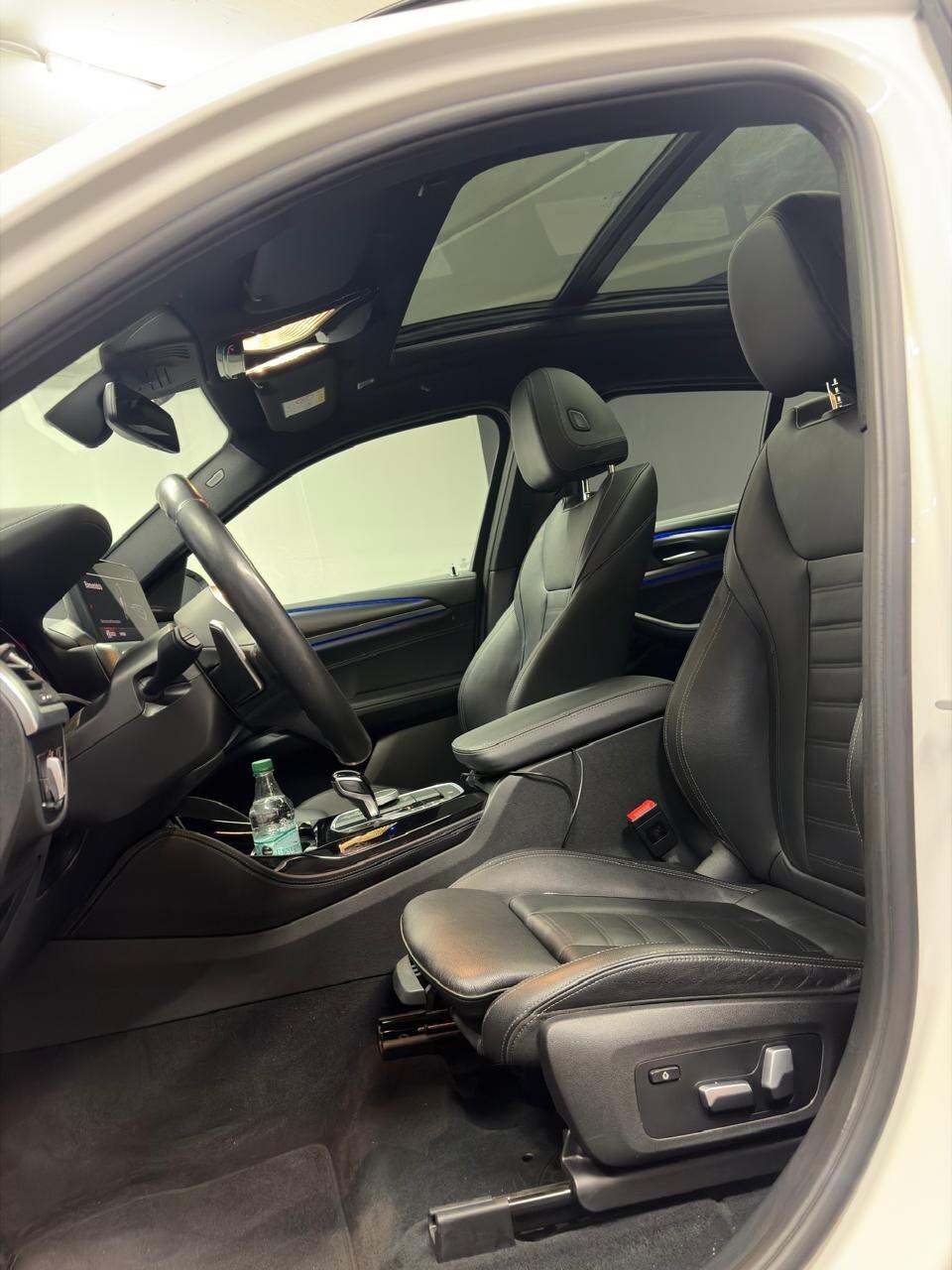 Vehicle media 10