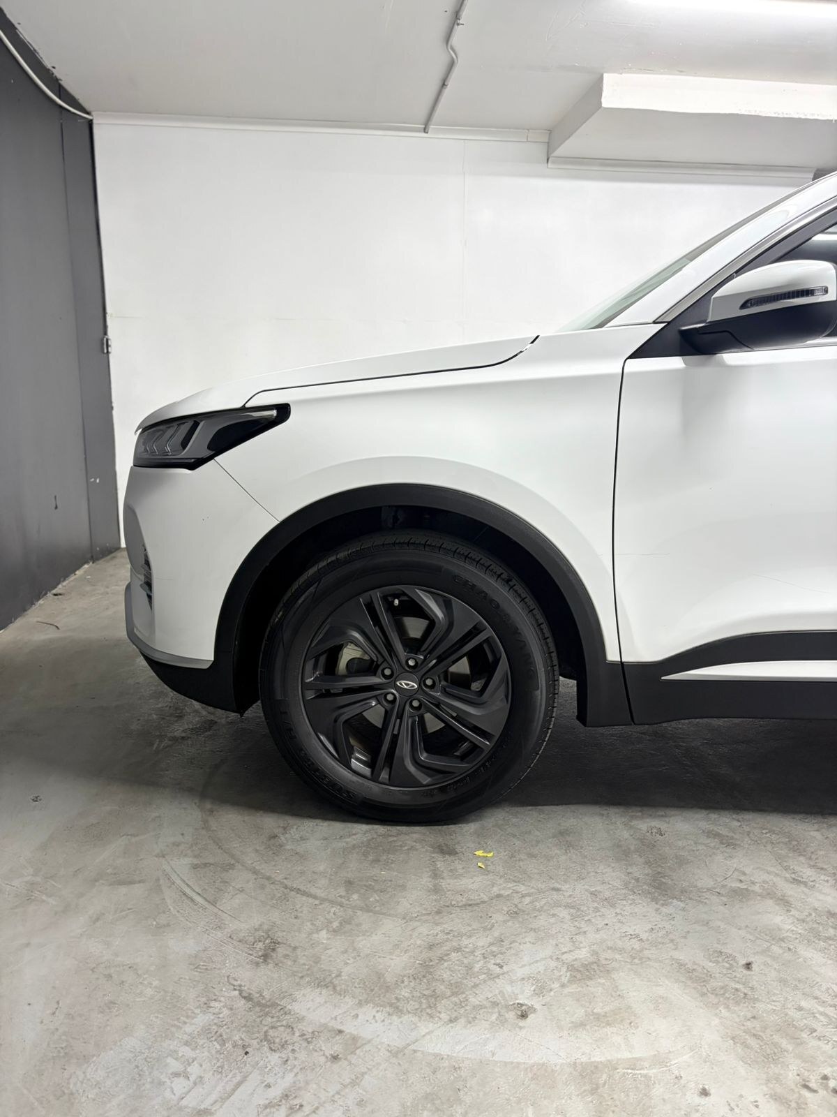 Vehicle media 7