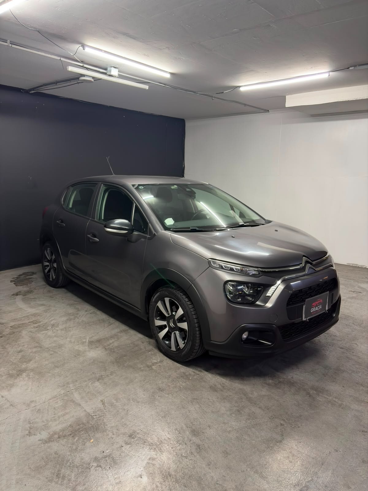 Vehicle media 3