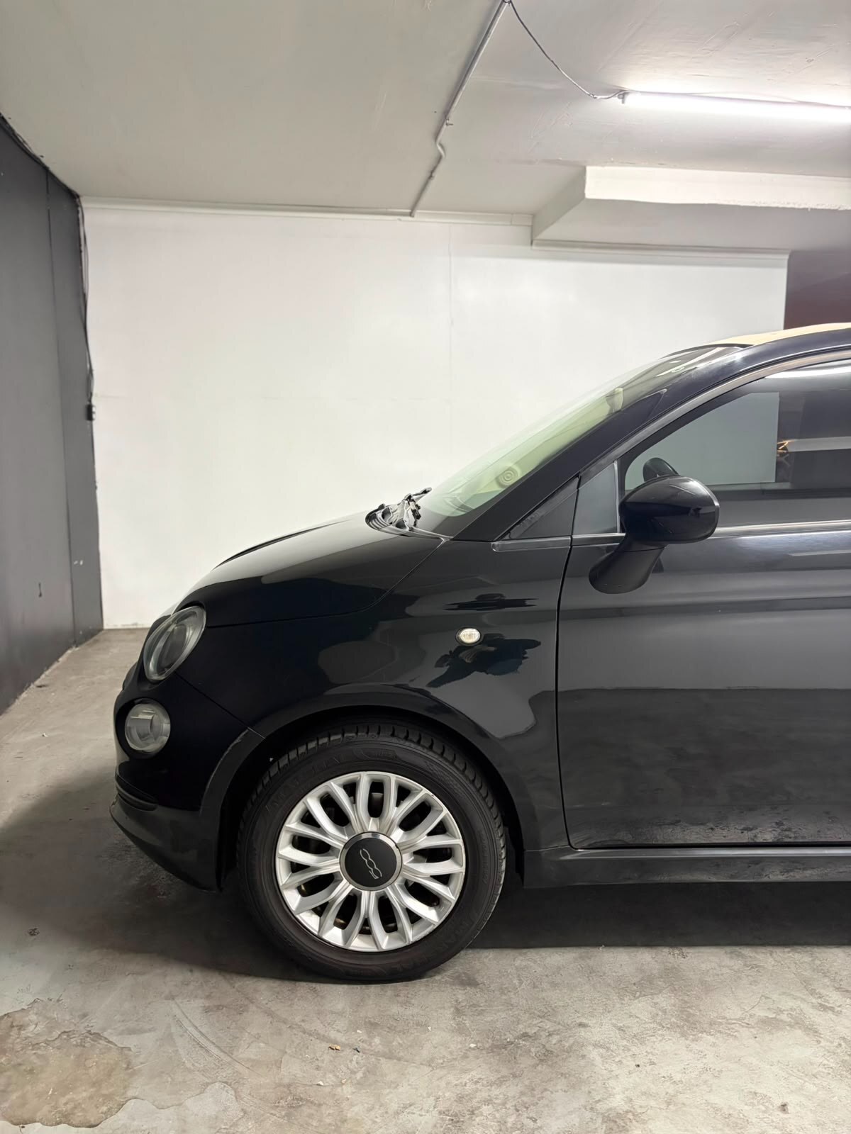 Vehicle media 7