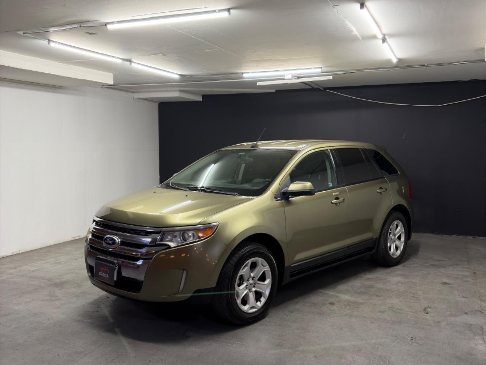 Ford Edge undefined