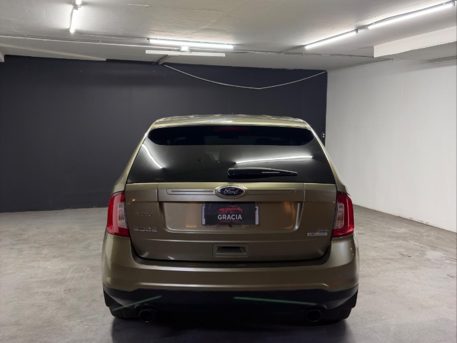 Vehicle media 5