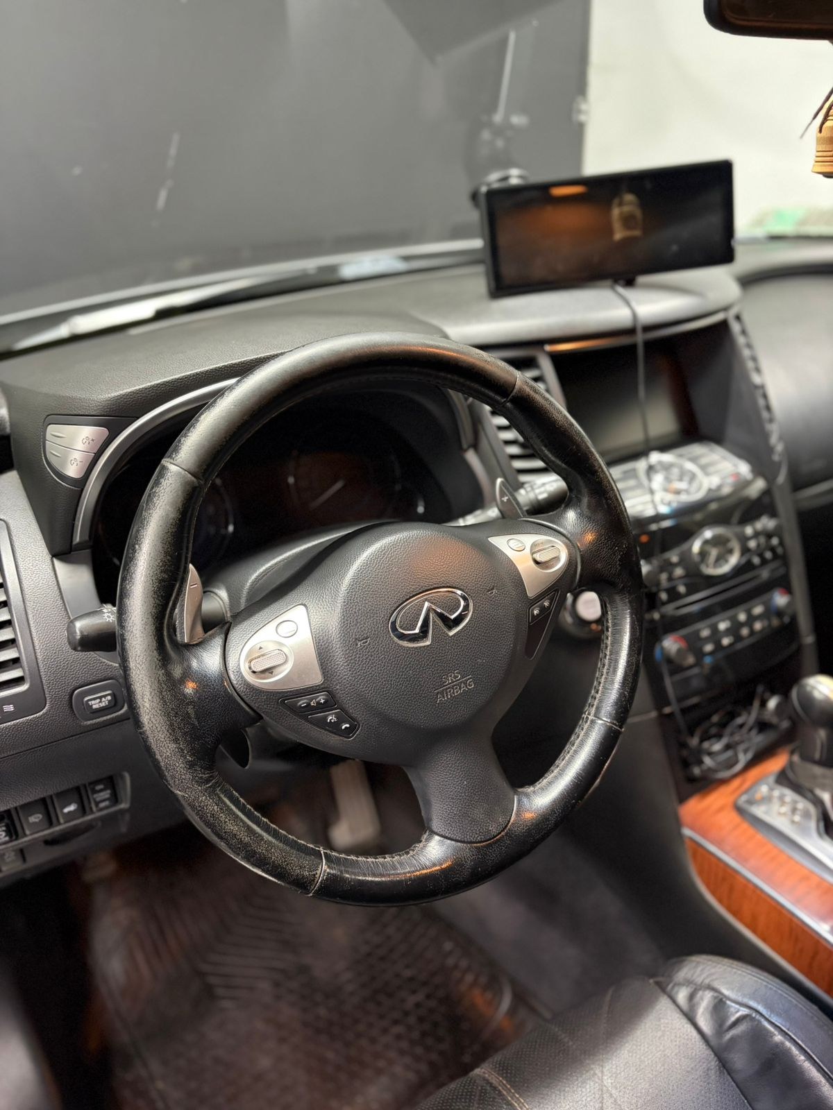 Vehicle media 14