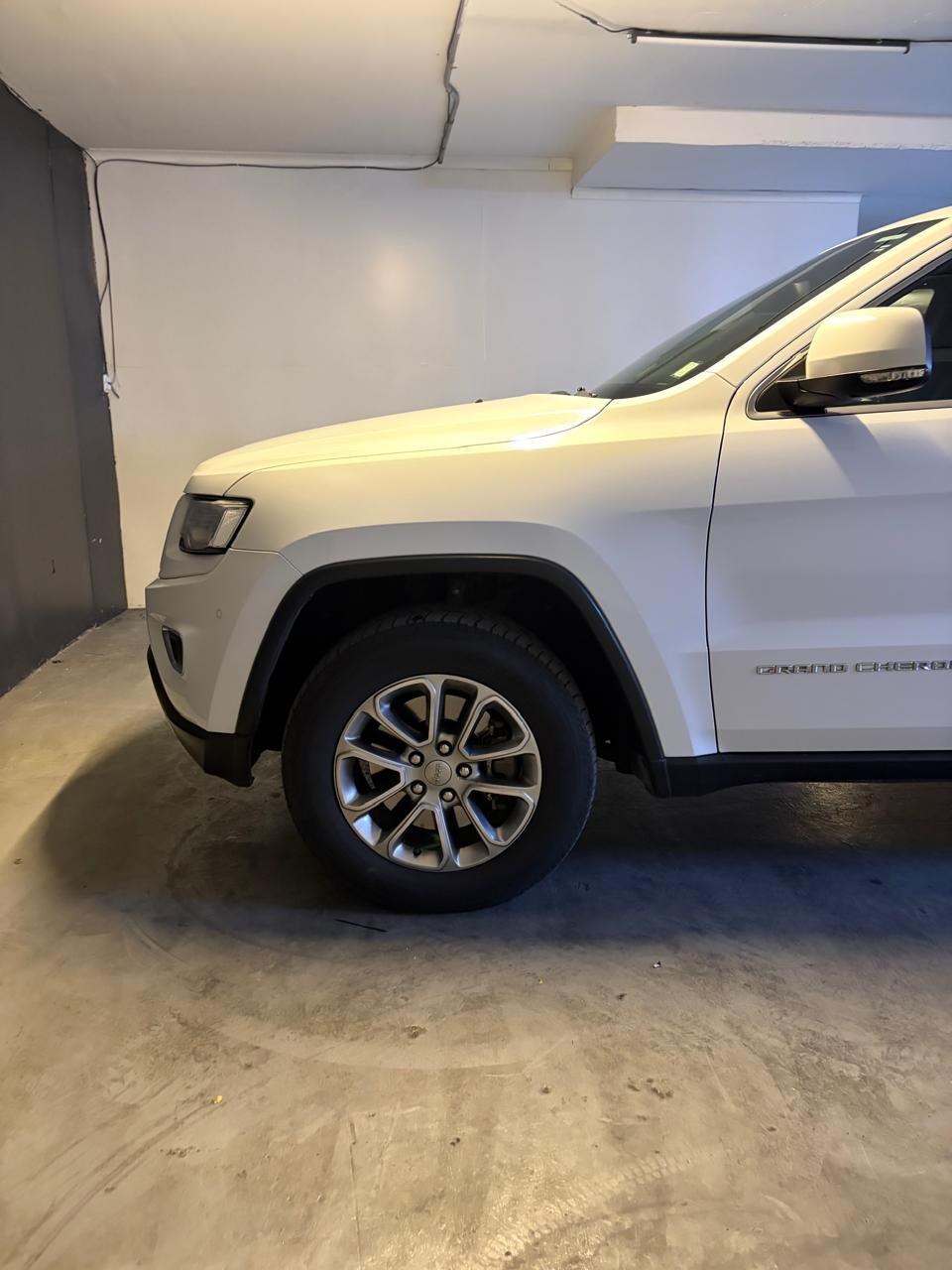 Vehicle media 7
