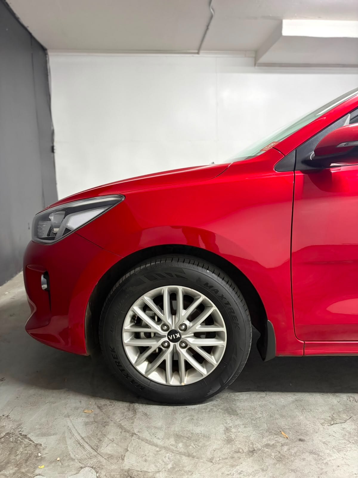 Vehicle media 7