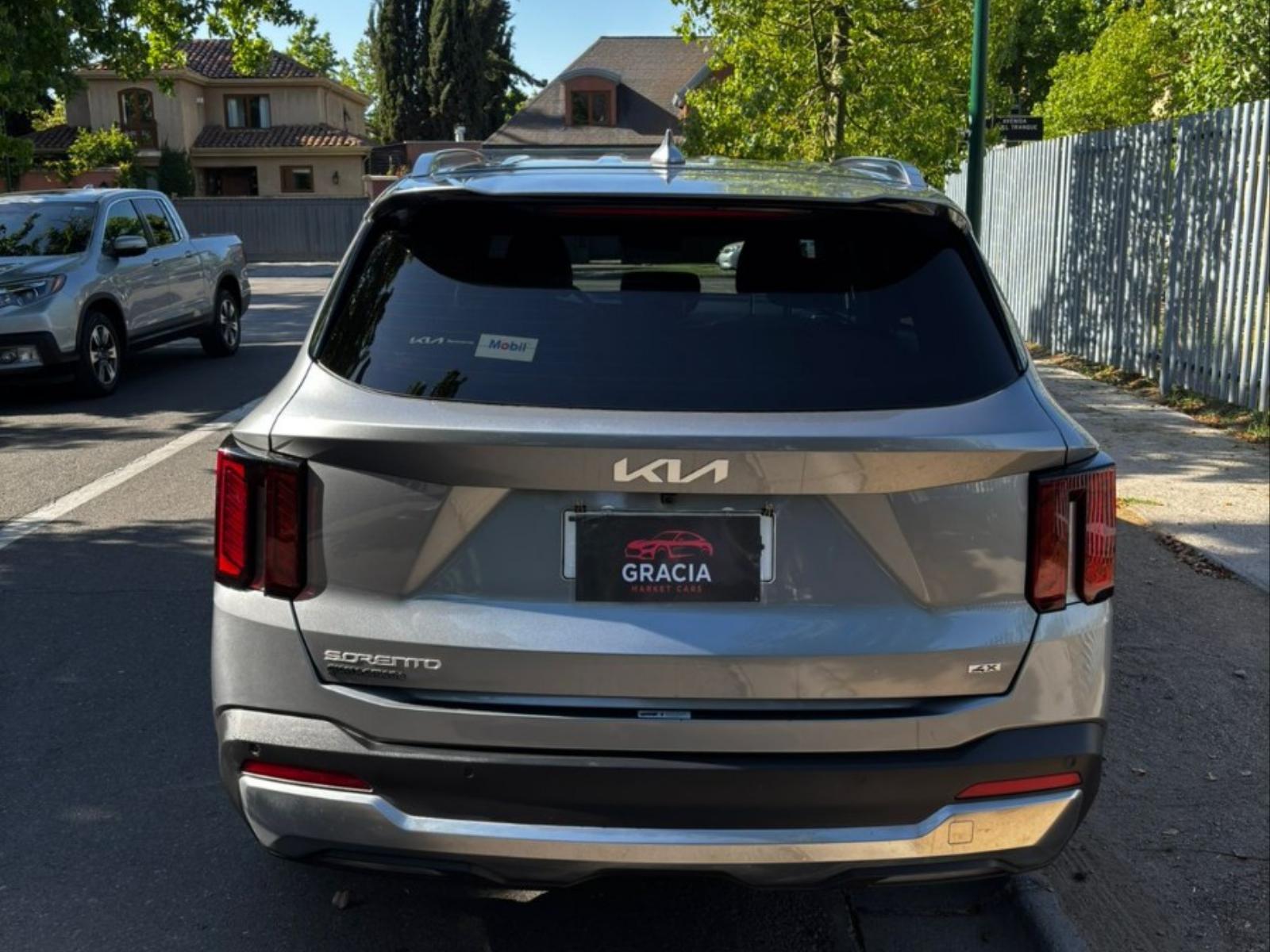 Vehicle media 5