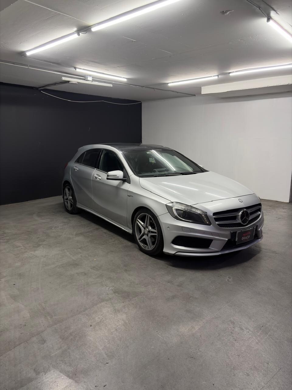 Vehicle media 3