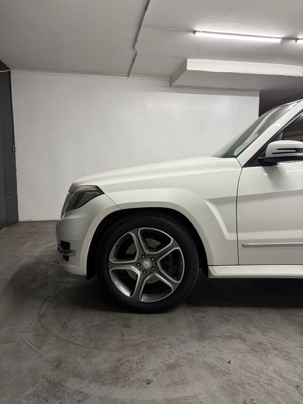 Vehicle media 7