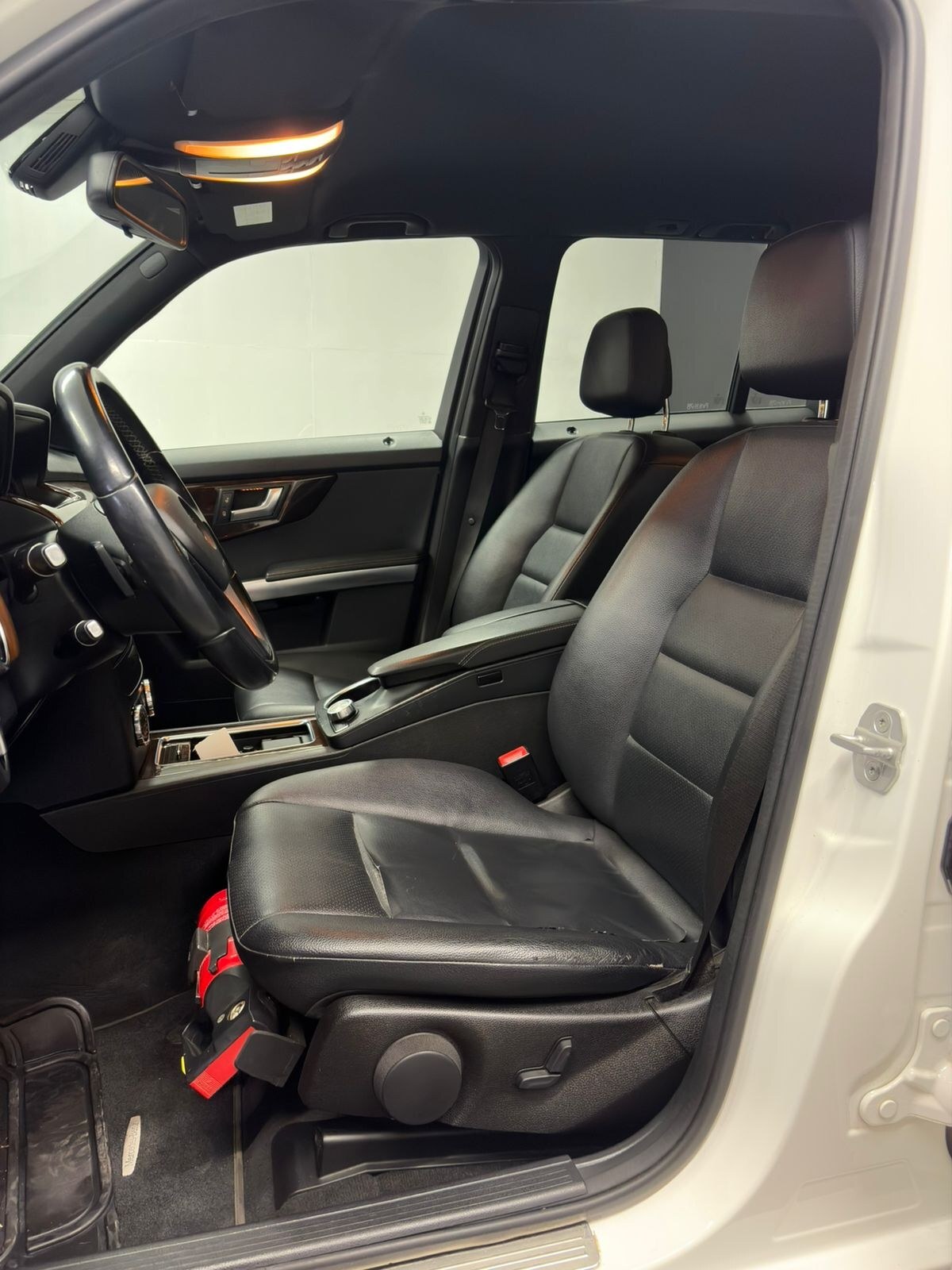 Vehicle media 11