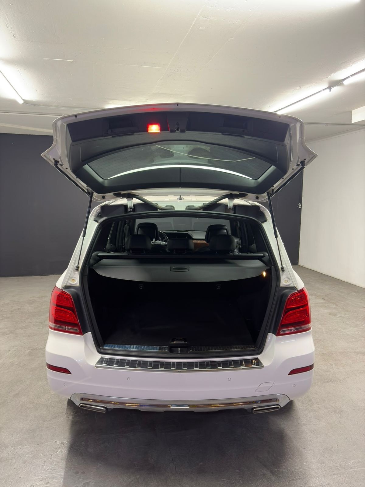 Vehicle media 19