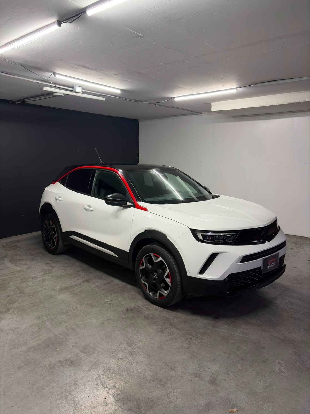 Vehicle media 3