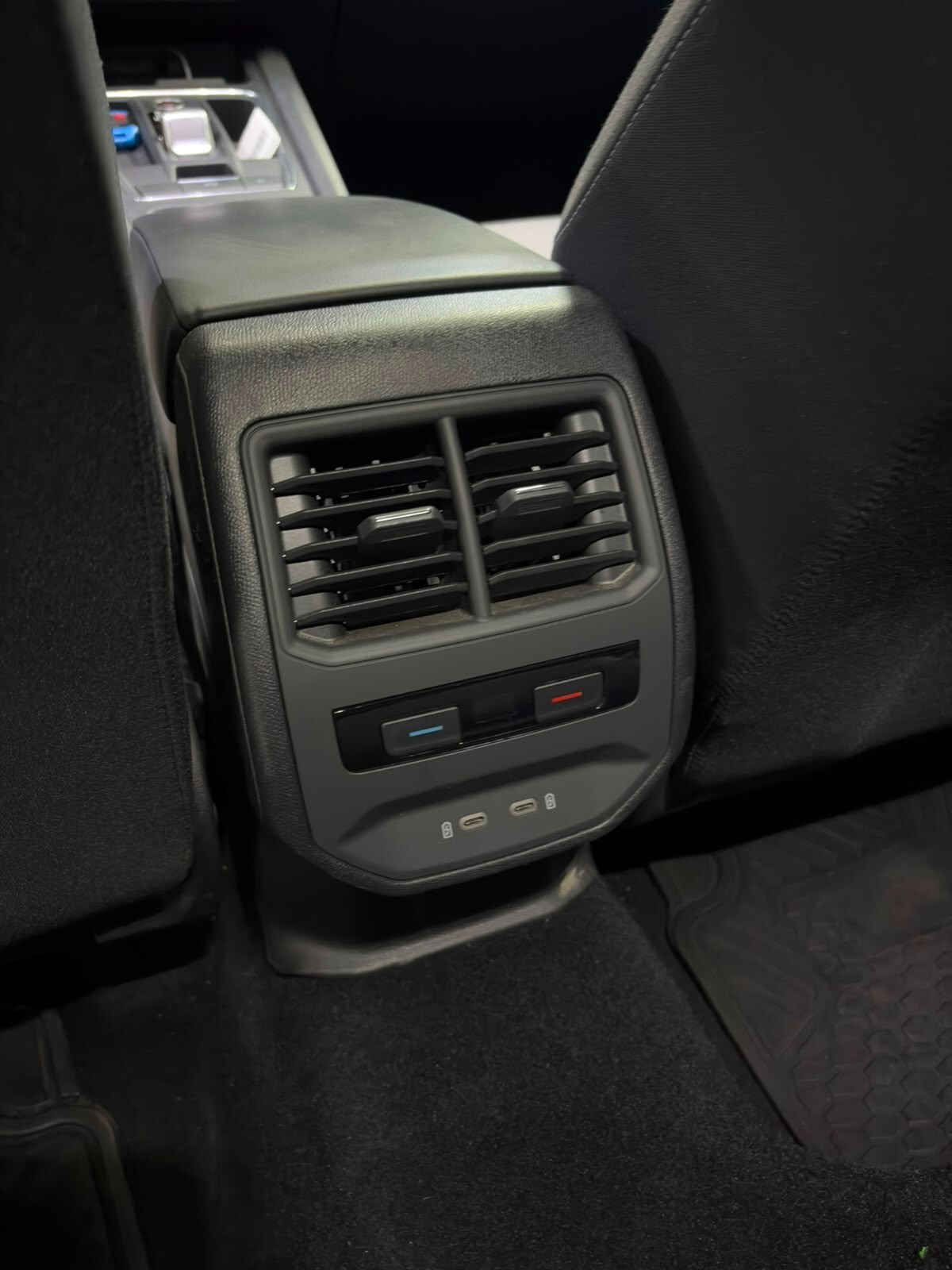 Vehicle media 11