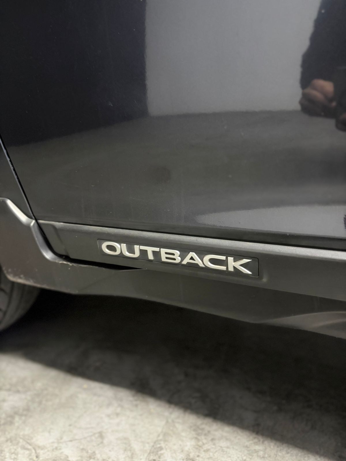 Vehicle media 8