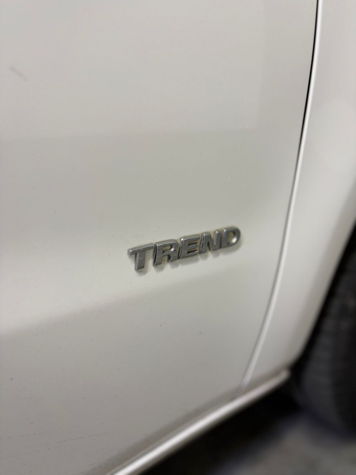 Vehicle media 8