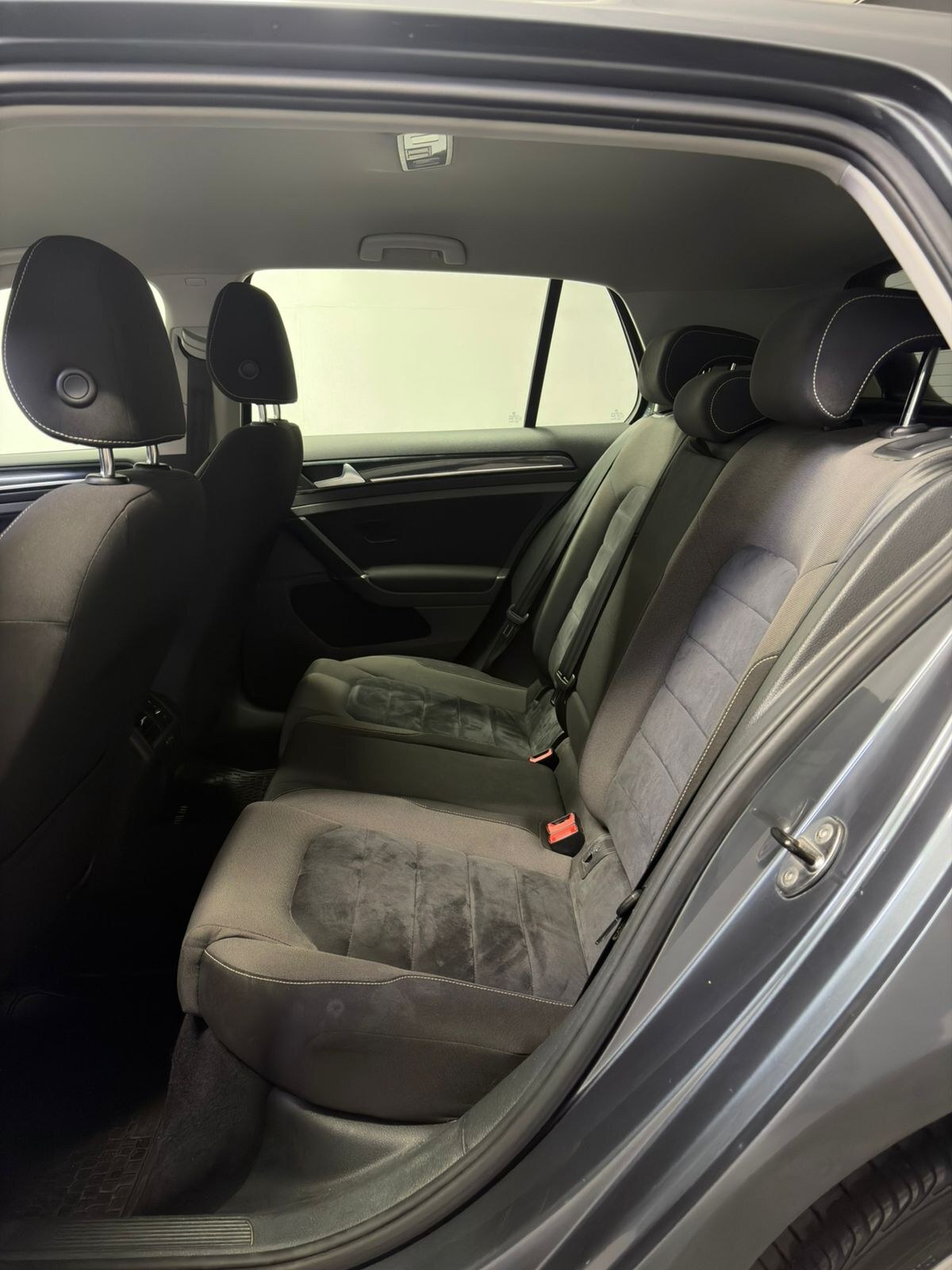 Vehicle media 11