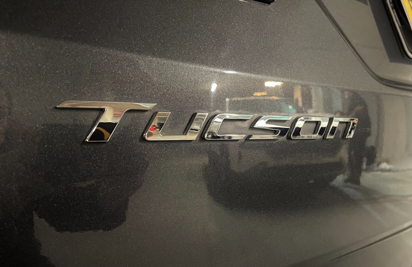 Vehicle media 7