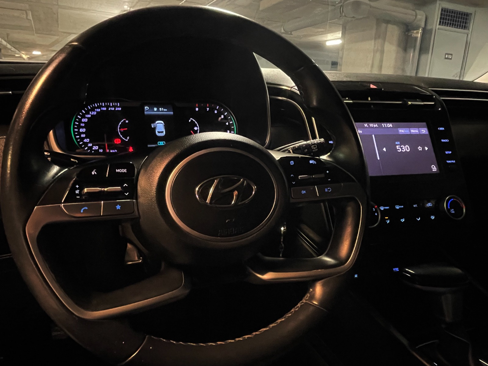 Vehicle media 8