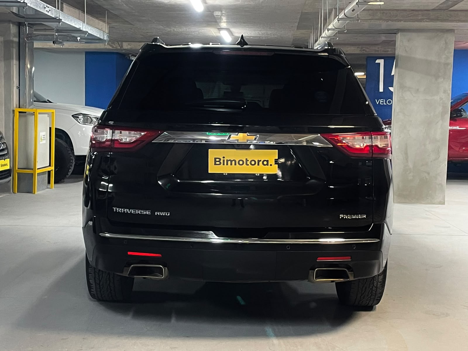 Vehicle media 5