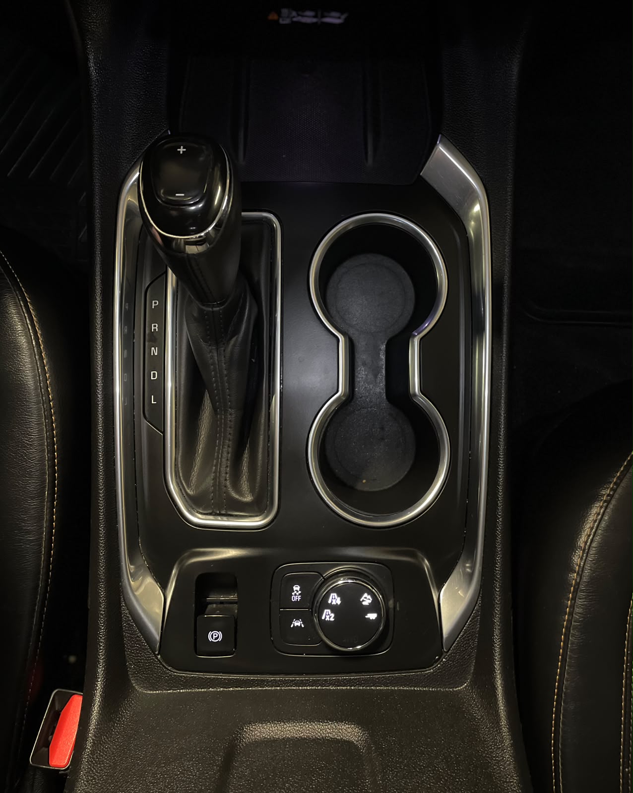 Vehicle media 10