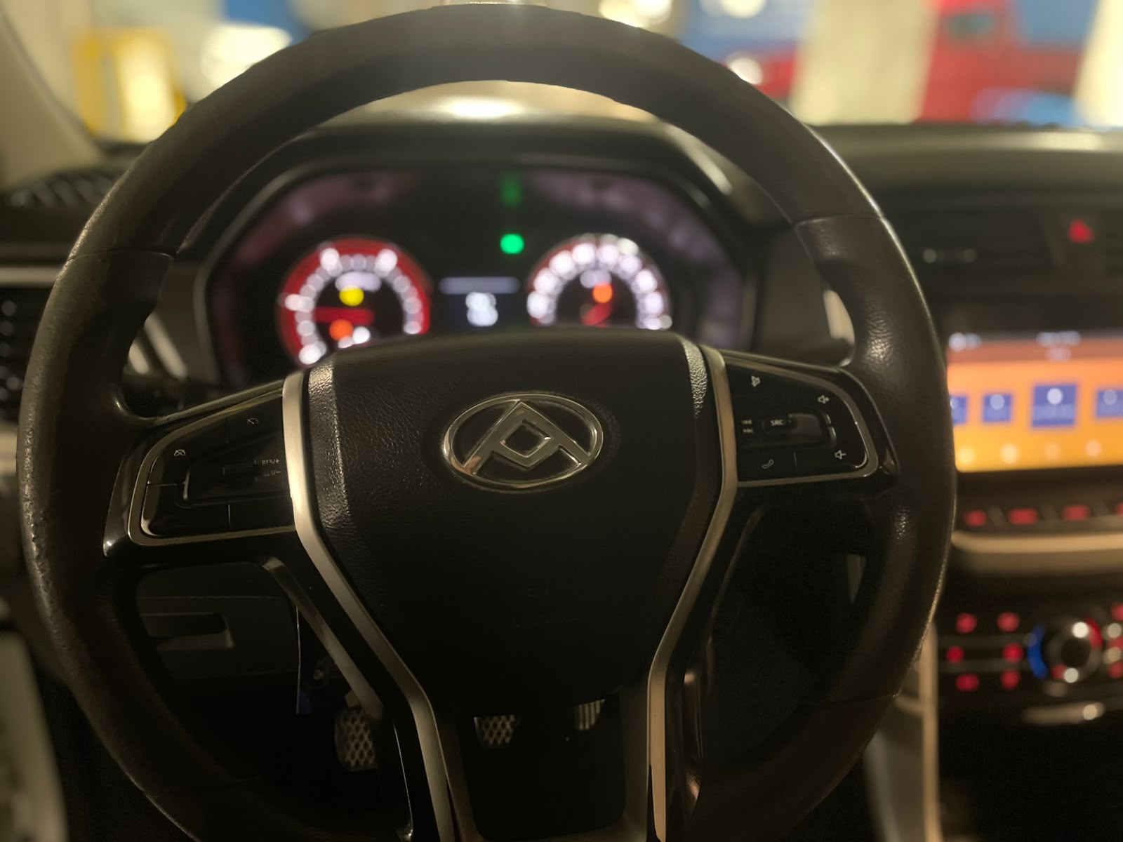 Vehicle media 7