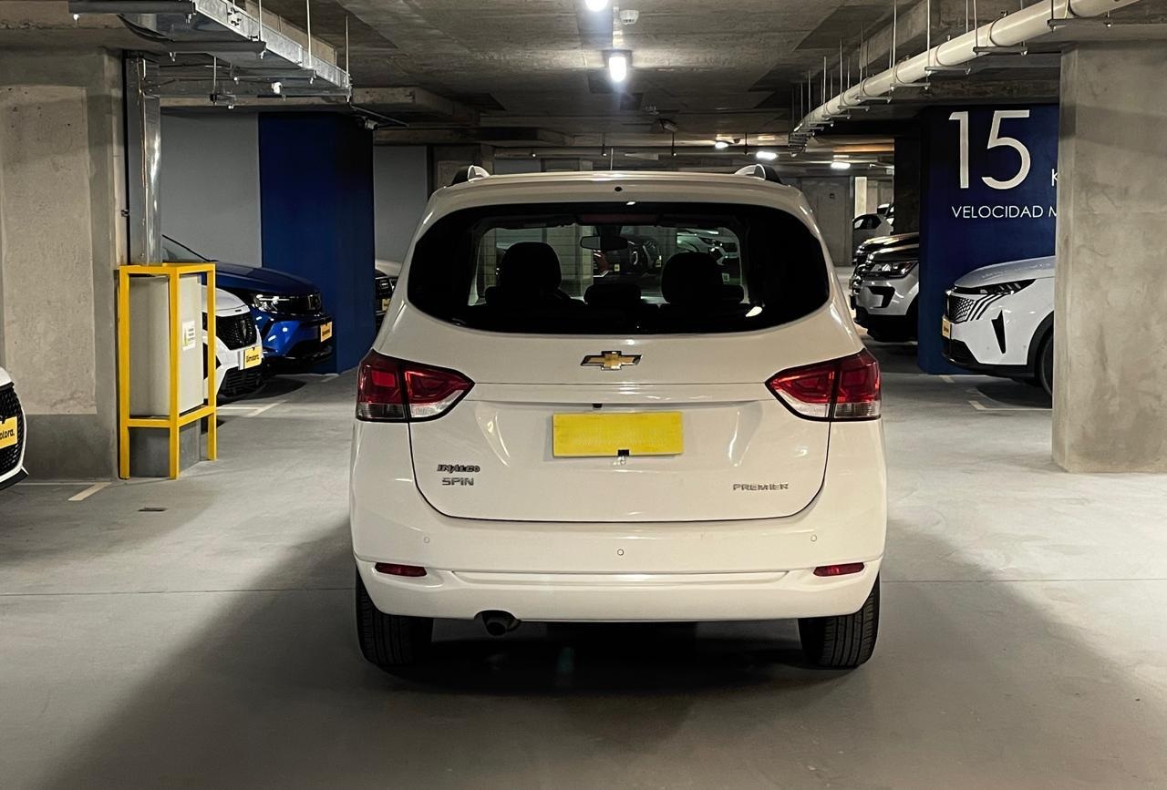 Vehicle media 5