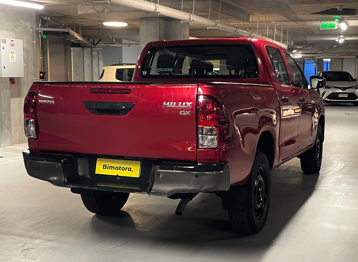 Vehicle media 4