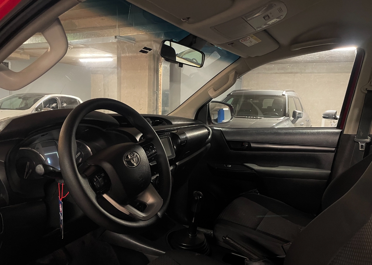 Vehicle media 7