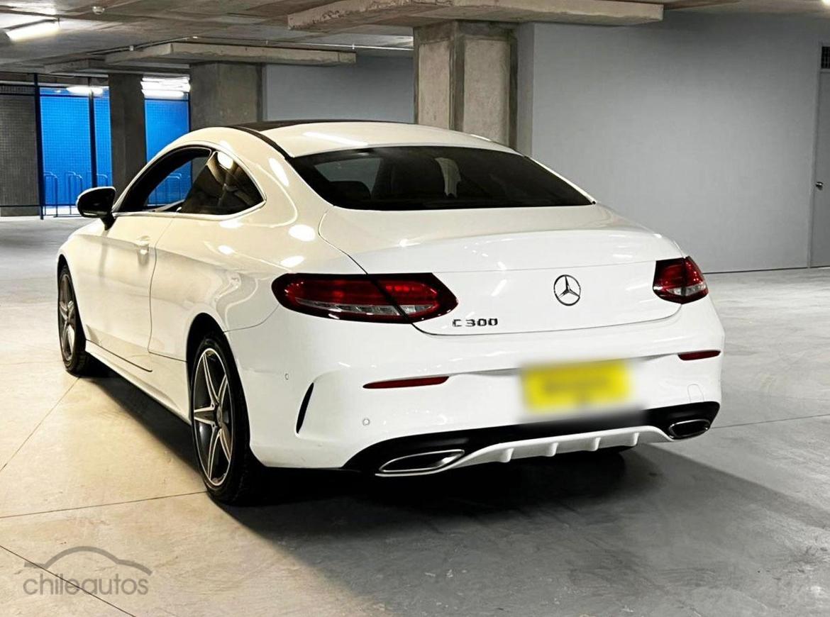 Vehicle media 6