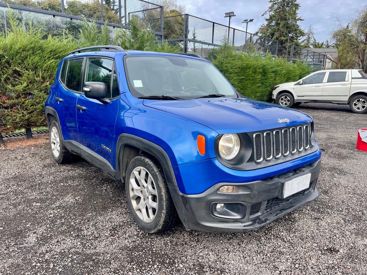 Vehicle media 3