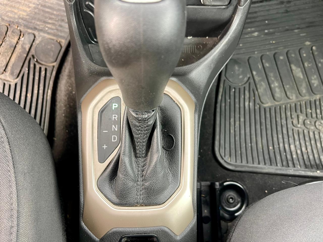 Vehicle media 11